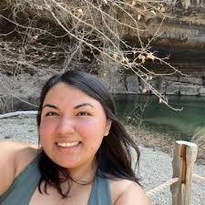 Mrs. Fuentes (@Fuentes_Alex6)