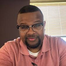 UPDATE: A 19-year-old woman involved in the deadly Foot Locker shooting in  Eastpointe has been formally charged and is set to be arraigned today. Read  more:  themetrodetroitnews.com/19-year-old-woman-charged-with-murder-after-shooting-at-foot-locker  ...