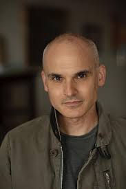 Amazon.com: Trust (Pulitzer Prize Winner): 9780593420317: Diaz, Hernan:  Books