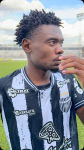 Entrevista com o atacante Bryan Bernardo, após o jogo União Barbarense 2 X  0 Internacional de Bebedouro. , 🎙️ Edivaldo Silva/Rádio Luzes, 📹 Júlio  Victorino/Rádio Luzes, #uniãobarbarense #leãodatreze ...