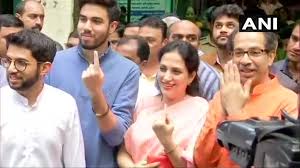 Shivsena 's thackeray family is leading the government in maharashtra. Ani Ar Twitter Mumbai Shiv Sena Chief Uddhav Thackeray Wife Rashmi And Sons Aditya And Tejas After Casting Their Vote In Bandra East Aditya Thackeray Is A Candidate From Worli Constituency Maharashtraassemblypolls Https T Co S9m3p3bibx