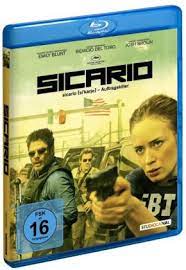 While sicario may be guilty of exoticising the murder capital reputation of juárez and its environs, it does so in a way that is horribly efficient, exploiting our anxieties and expectations with cruel precision. Sicario 1 Blu Ray Shop Deutscher Apotheker Verlag