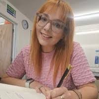 Carly Twigg's Instagram, Twitter & Facebook