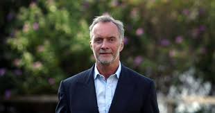 Atom bank founder Anthony Thomson resigns as chairman