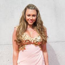 Michelle heaton and her sweet daughter match in pink shades. Q4csqk 0ft Qom