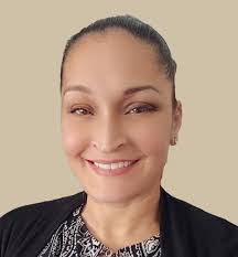 Desiree Cruz's Instagram, Twitter & Facebook