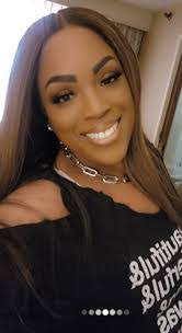 Geraldine Weller's Instagram, Twitter & Facebook