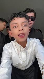 Edwin Najarro's Instagram, Twitter & Facebook