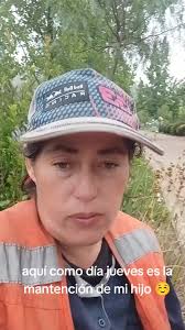 Sandra Lobos Y Su Hijo