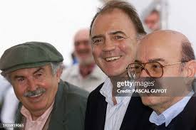 87 Mya 1998 Photos & High Res Pictures