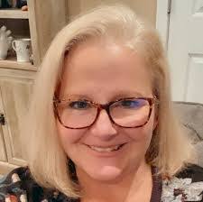 Annette Ling's Instagram, Twitter & Facebook