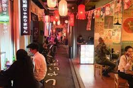 Di makassar kamu bisa mencicipi sup kepala ikan kakap yang diberi nama sup pallumara ulu jukku. Kafe Dan Restoran Bernuansa Jepang Di Bandung