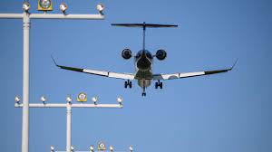 USA: Passagier bringt laut Berichten Flugzeug sicher zur Landung