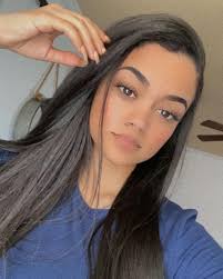 ⋆ Diana Bowen ⋆ (@diana.noventa) • Instagram photos and videos