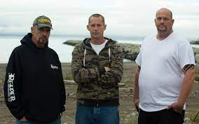 The kelly family are always entertaining. Exclusive Bering Sea Gold 4th Of July Fired Up With The Kellys Fireworks Extravaganza Preview Tv Shows Ace