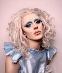 As drag queens são os novos punks