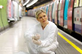 Watch law and order uk season 1 episode 1 online. Comfort Viewing 3 Reasons I Love Silent Witness The New York Times
