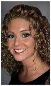 April Leeper's Instagram, Twitter & Facebook