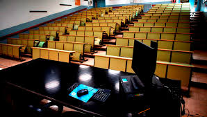 Los colegios y universidades continuarán viendo clases no presenciales y de manera virtual ante el presidente anunció que los colegios y las universidades seguirán con actividades virtuales dos. Universidades 2021 Con Clases Presenciales O Virtuales Impulso