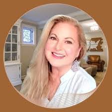 Mary Stigers's Instagram, Twitter & Facebook