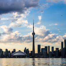 It has been a landmark in toronto for over thirty years. 17 Fascinating Facts About Toronto S Cn Tower