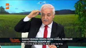 Namaz Kilinan Odada Resim Varsa Resmi Ters Cevirmek Gerekir Mi Atv Youtube