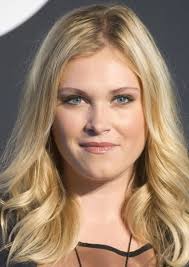 Fan Casting Eliza Taylor as Roxy Rocket in DC Microverse