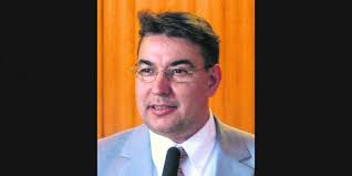 Branche_Politik: „Kampf um gute Köpfe hat begonnen“