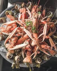 Le Baligan Restaurant De Poissons Fruits De Mer A Cabourg Normandie En 2020 Fruits De Mer Restaurant Gastronomique Soupe De Poisson