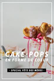 Cake Pops En Forme De Cœurs Pour La Fete Des Meres En 2020 Cake Pops Dessert Fete Des Meres Recettes De Boissons