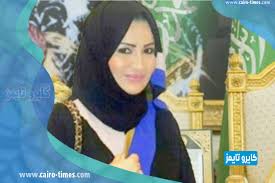 اصطدمتُ بابنِ جنِّي للمرة الأولى وأنا بعدُ طالبٌ بالثاني الإعداديِّ في حصَّةِ تغيَّب عنّا فيها المدرّس الأساسيُّ وحاضرَنا مدرسُ العربية الاحتياطيُّ (أ/ محمد غريب) ذلك الموسوعيُّ واسعُ الثقافة،وأتحفنا بنبذةٍ منطيق. Epqf Yt1kfou4m