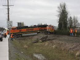 Cadman Do Bnsf Train Wreck In Marysville Wa Train Train Wreck Train Pictures