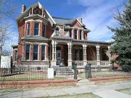 300 E 17th St Cheyenne Wy 82001 Zillow Victorian Homes Victorian Style Homes Architecture House