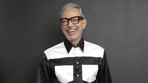 Apartments.com tv spot, 'mars' featuring jeff goldblum. Jeff Goldblum Always Stays True To The Most Fascinating Character Of Them All Himself