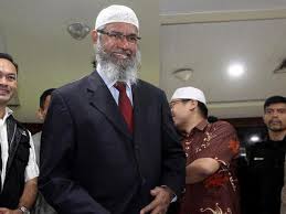 Zakir naik berkenaan isu kalimah allah yang hangat ketika itu sedikit sebanyak membuka mata penulis berkenaan cara penyampaian seseorang penceramah yang ada di malaysia. Ini Kemungkinan Yang Terjadi Jika Zakir Naik Diusir Dari Malaysia Global Liputan6 Com