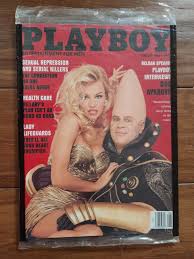 RARE MAGAZINE PAMELA ANDERSON