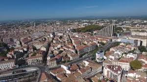 La page qui informe de la vie à montpellier et vous donne les bons plans et les. Pusat Kota Montpellier Dengan Stasiun Kereta Api Depan Oleh Pandangan Stok Video C Alixmillet 418625060