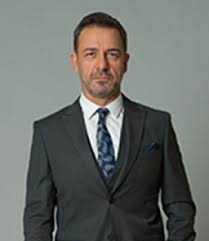 Ancak adil hoca karakteri şubat ayının ilk haftasında da dizi setinde yer aldıktan sonra diziden ayrılacak. Mucize Doktor Tanju Korman Kimdir Nereli Ve Kac Yasinda Fox