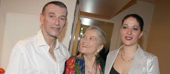 Leïla da rocha étudie l'histoire des danses sacrées durant de nombreuses années et voyage à travers le monde pour comprendre. Gala On Twitter Qui Est Leila Da Rocha La Compagne De Patrickdupond Qui Lui A Fait Decouvrir L Amour Https T Co Ctlizkijzx