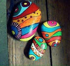 15 Unbelievable Plants Outdoor Landscaping Ideas Rock Painting Art Painted Rocks Rock Painting Designs