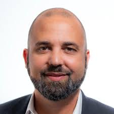 Amazon.com: Adrian Downes: books, biography, latest update