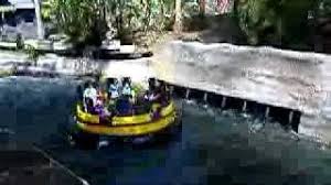 Riders will then slowly transition into the rapids as the raft descends down a calm, winding strip of water. Congo River Rapids Busch Gardens Tampa Discount Tickets Undercover Tourist