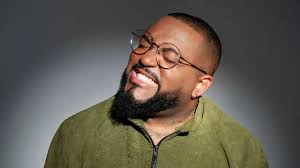 Búzios terá shows gratuitos de Naldo, Tiee e Trevo 13 neste sábado (05)