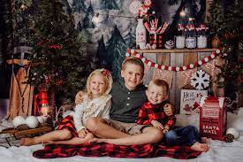Indoor Holiday Mini Session Oahu Hawaii Photographer Christmas Photoshoot Kids Christmas Photoshoot Family Christmas Pictures