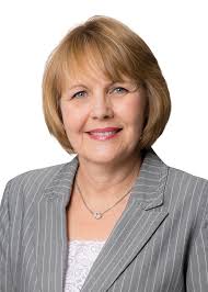 Linda Reeds's Instagram, Twitter & Facebook