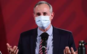 Desde el 1 de diciembre del 2018 es titular de la subsecretaría de prevención y promoción de la salud, en la secretaría de salud de méxico. Hugo Lopez Gatell Clarifies The Reason For Not Using Face Masks On Plane World Today News