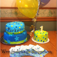 Single Layer One Year Birthday Cake For Baby Boy 1 Year First Birthday Cake With Smash Cake Boy Blue Yellow And Green Baby First Birthday Cake First Birthday Cakes Boy Birthday Cake