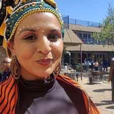 Yolanda Henning's Instagram, Twitter & Facebook