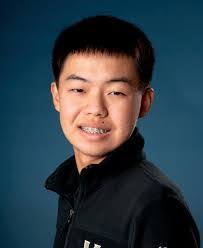 Jessalyn Davis's Instagram, Twitter & Facebook