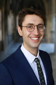 Kay Rosenthal's Instagram, Twitter & Facebook